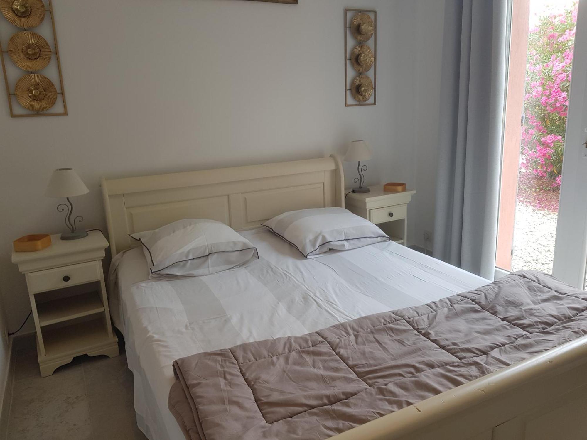 Les Lezards 2 Au Soleil Draguignan Bed & Breakfast ภายนอก รูปภาพ